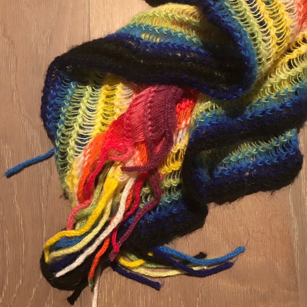Colorful Wool Scarf - Picture 5 of 6